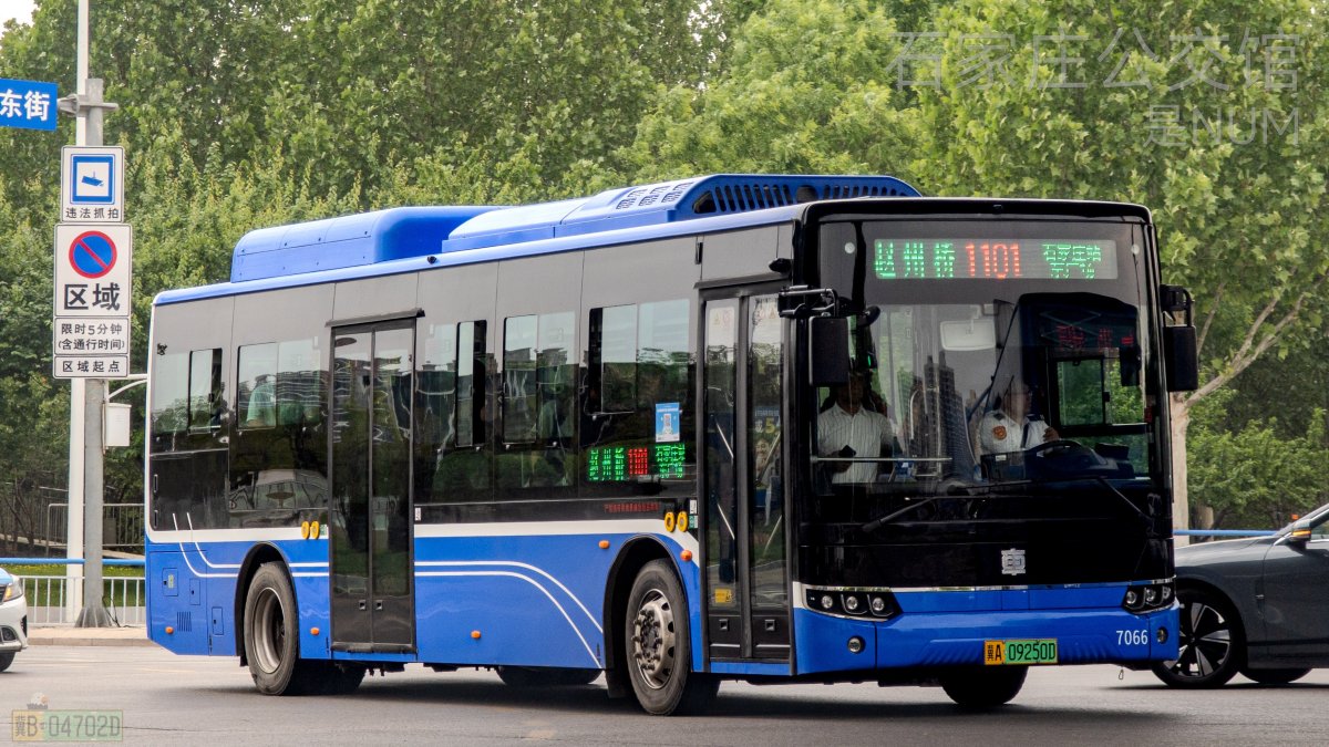 1101路