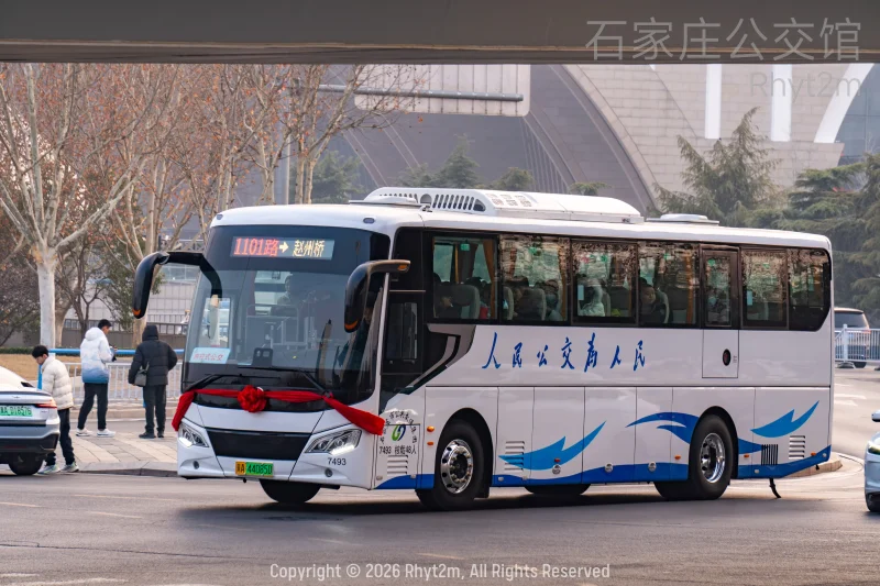 1101路