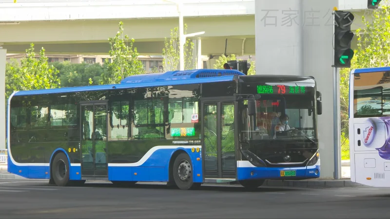79路