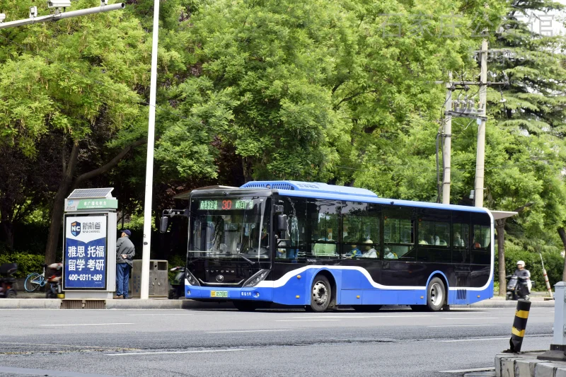 30路