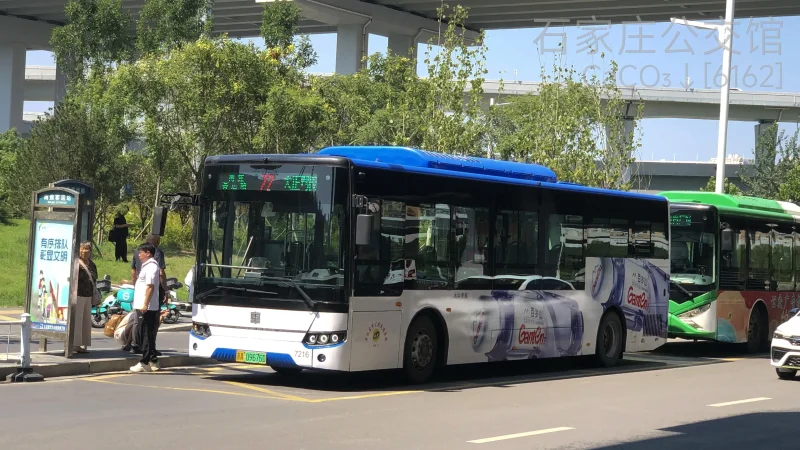 77路